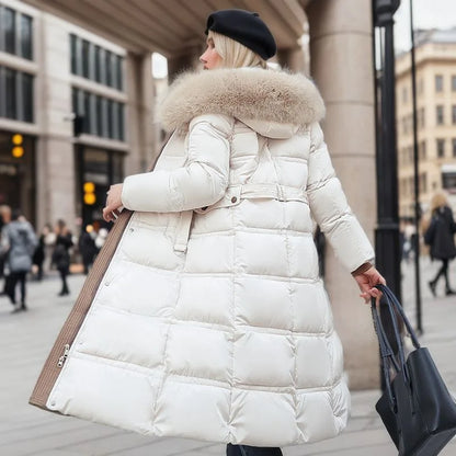 Luxuriöser Warmer Winterparka mit Veganem Fell für Frauen | Ideal für Winter