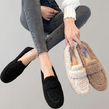 Elyn - Weicher Plüsch-Slipper für Damen