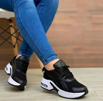 Christa - Sneakers - Sportlich- Leichtes Material - Alltagstauglich für Damen