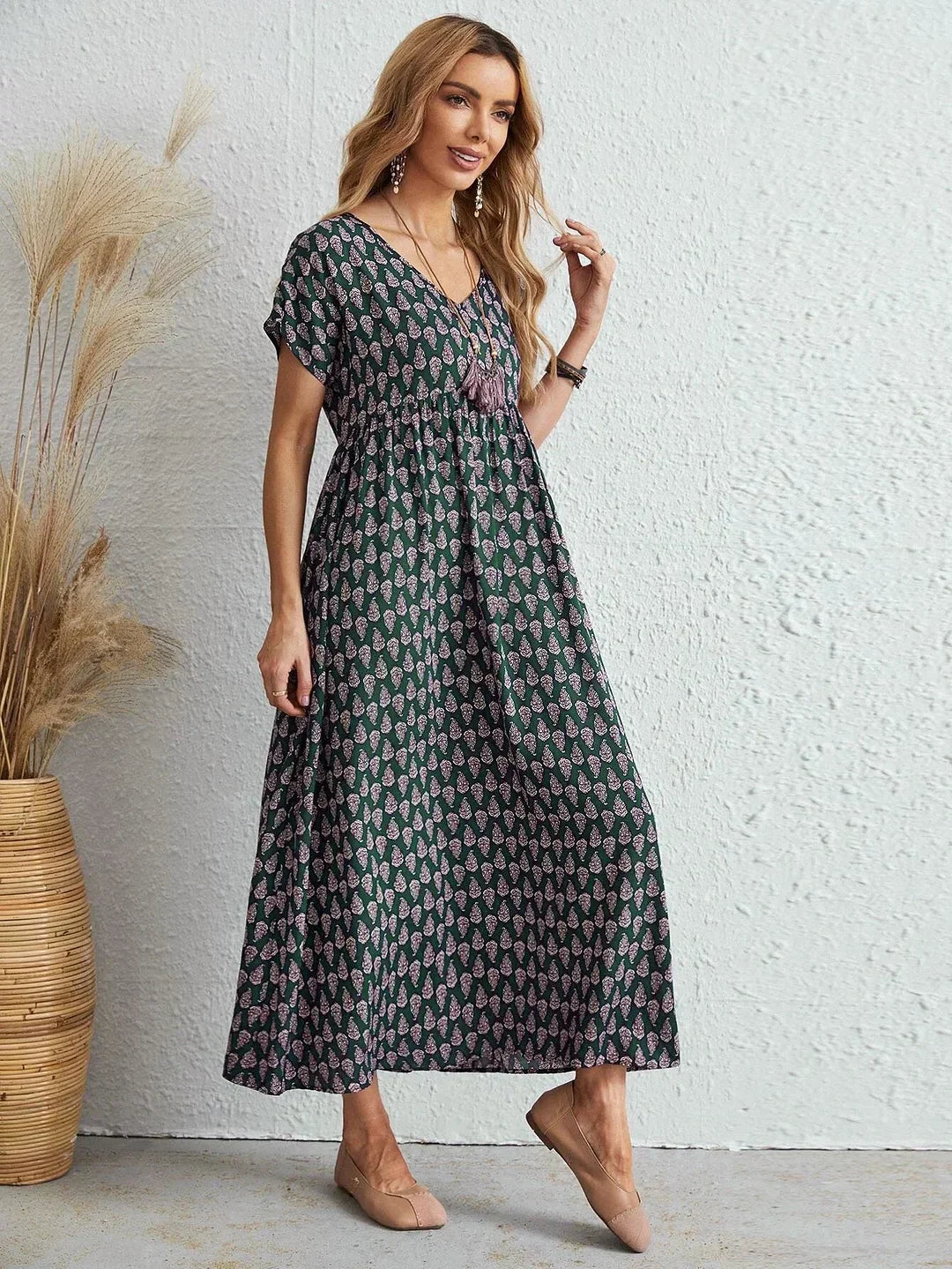 Verity - Neues Vintage-Kleid mit V-Ausschnitt aus Leinen und Formaler Stil für Damen